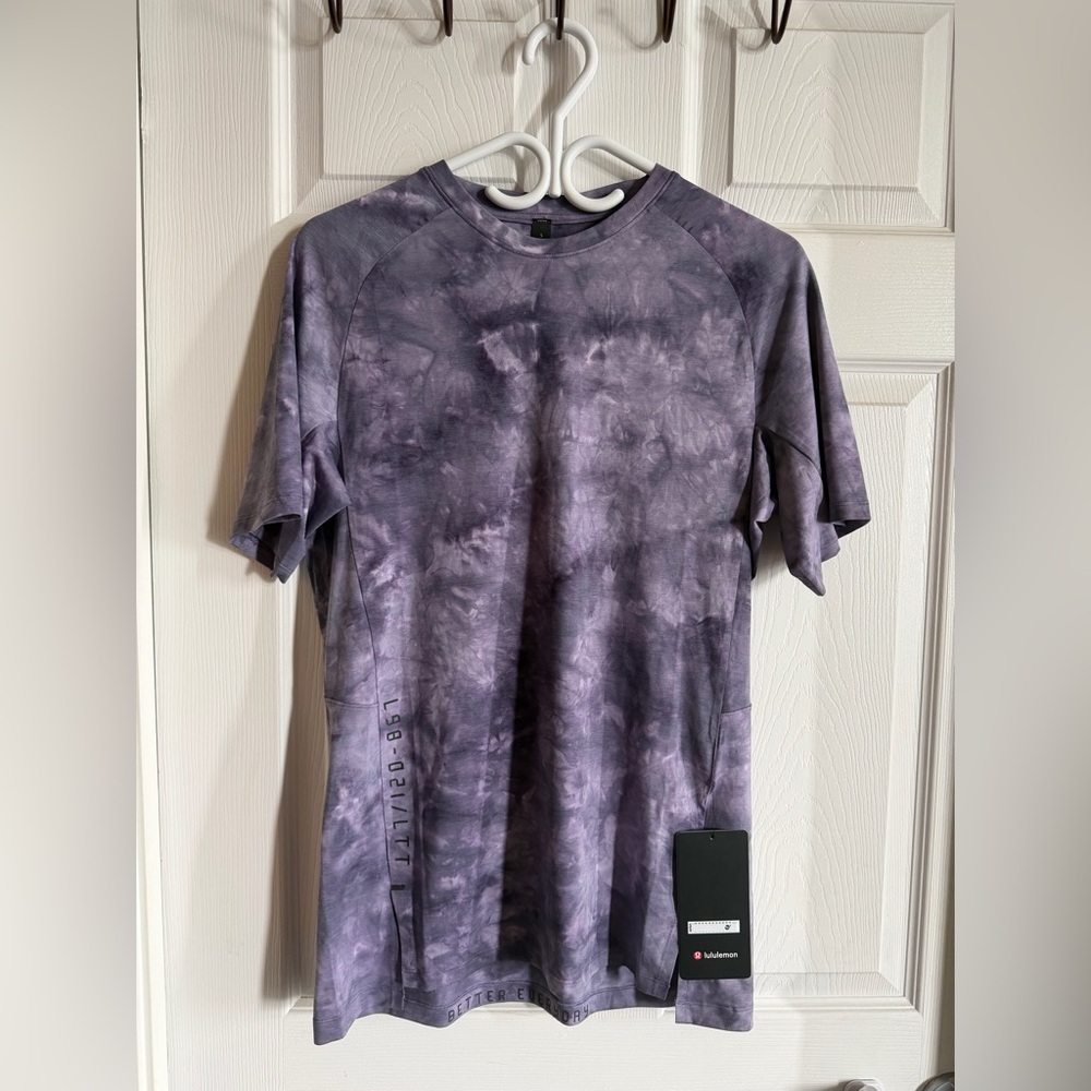 NWT Lululemon Men's Always Agile Short Sleeve - Size Small